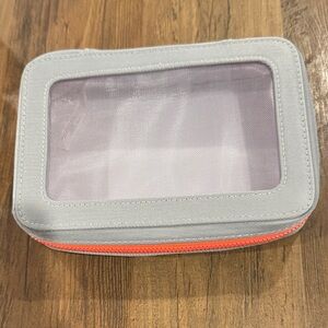 Flyte.70 Cosmetic Case